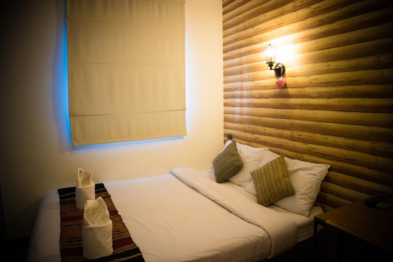 Ostello Tawan Bed Club Chiang Mai Esterno foto